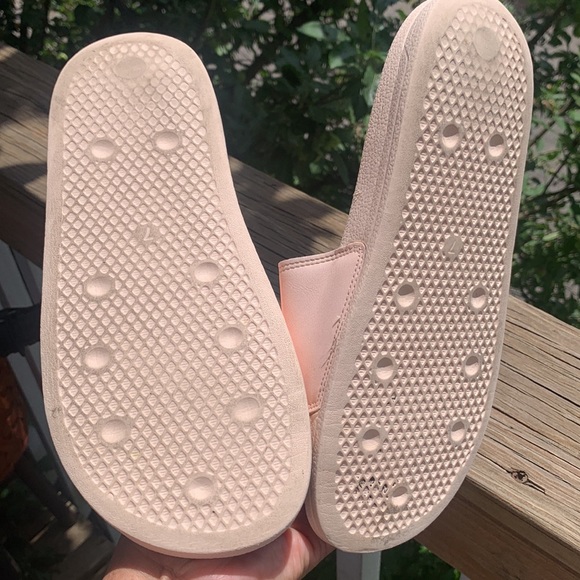 Adidas slides - Picture 6 of 9